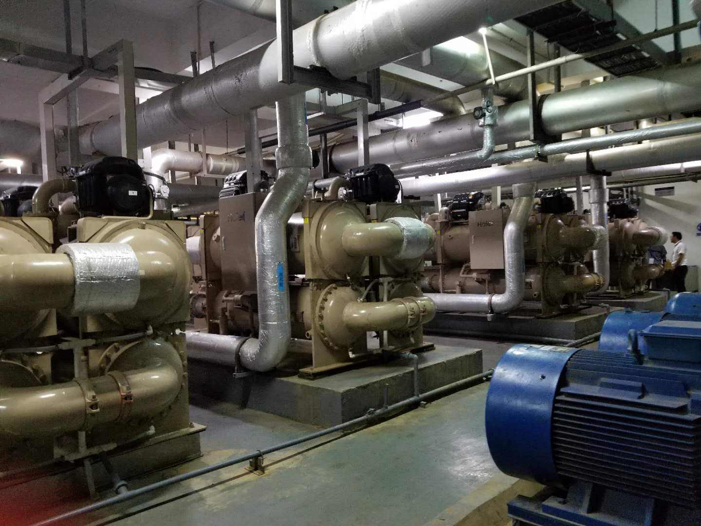 離心式冷水機組常規(guī)維護保養(yǎng)內(nèi)容